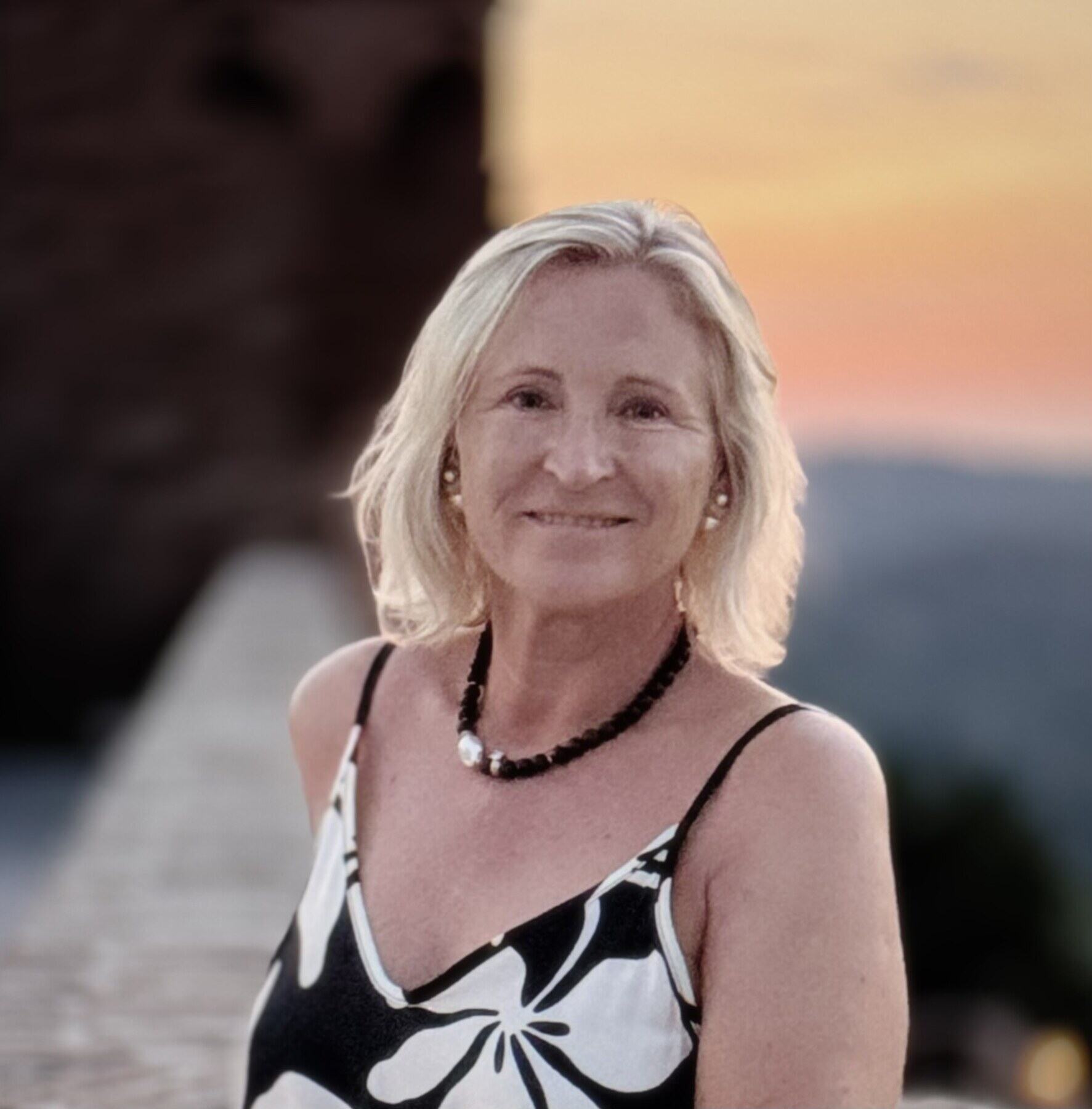 Portrait of Miriam, founder and artist behind ROSC ART